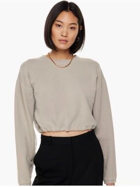 Aritzia Group by Babaton
Region Sweater